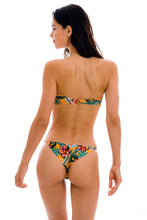 Load image into Gallery viewer, Model Back: Rio De Sol Haut Top Lis Bandeau-Pli

