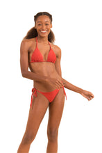 Load image into Gallery viewer, Image 04: Rio De Sol Haut Top Malibu-Chili Tri-Inv
