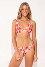Load image into Gallery viewer, Model Front: Rio De Sol Haut Top Mirage Chantal
