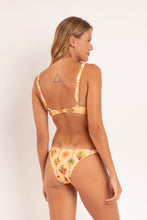 Load image into Gallery viewer, Model Back: Rio De Sol Haut Top Mosaico Chantal
