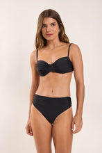Load image into Gallery viewer, Model Front: Rio De Sol Haut Top Nero Vickie
