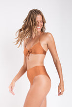 Load image into Gallery viewer, Image 03: Rio De Sol Haut Top Nocciola Mila
