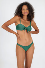Load image into Gallery viewer, Model Front: Rio De Sol Haut Top Palace Bandeau-No
