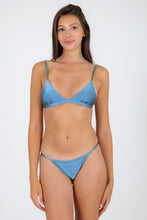 Load image into Gallery viewer, Model Front: Rio De Sol Haut Top Shimmer-Baltic-Sea Tri-Fixo
