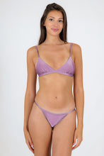 Load image into Gallery viewer, Model Front: Rio De Sol Haut Top Shimmer-Harmonia Tri-Fixo
