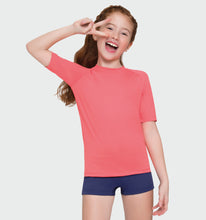 Load image into Gallery viewer, Image 02: Uv Line T-Shirt Kids Fpu50+ Uvpro Short Sleeve T-Shirt Coral Uv
