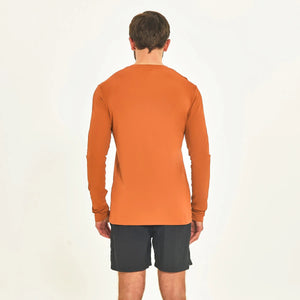 Model Back: Uv Line T-Shirt Pour Homme Longsleeve Sport Fit Caramelo