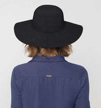 Load image into Gallery viewer, Model Back: Uv Line Chapeau Souple/Capeline Lyon Preto

