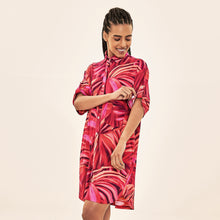 Load image into Gallery viewer, Image 02: Uv Line Chemise Shirtdress Copacabana Upf50+
