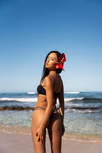 Load image into Gallery viewer, Image 08: Wednesday In Hawaii By Rio De Sol Bas Bottom Lava Isla
