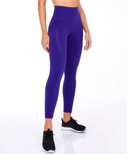 Load image into Gallery viewer, Leggings Blackout II Laser E Fusao Roxo Electric
