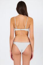 Load image into Gallery viewer, Set Shimmer-White Bandeau-Knot Essential
